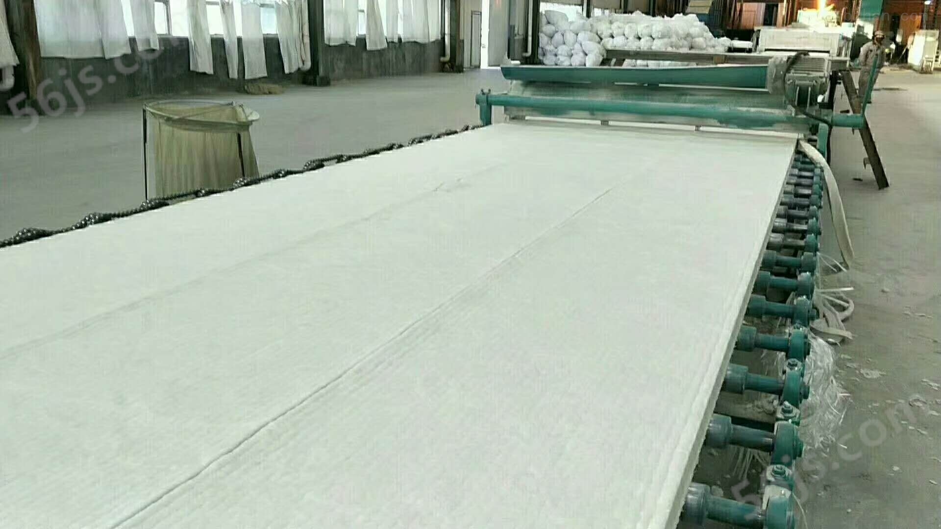 建筑硅酸铝针刺毯生产
